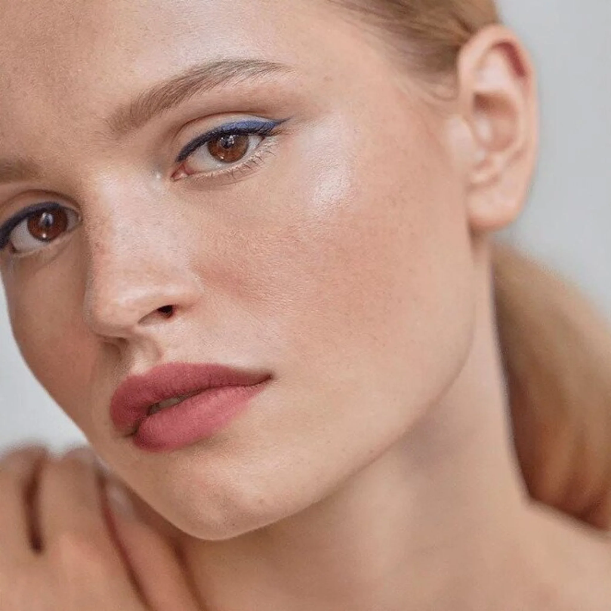 Bitten Lip Tint - Image 12